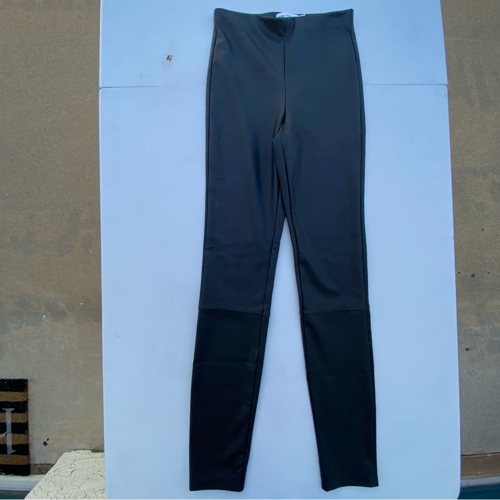 NWOT Good American GOOD WAIST FAUX LEATHER LEGGINGS Pants size small extra small - Picture 5 of 14
